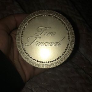 Too Faced Beach Bunny custom blend bronzer